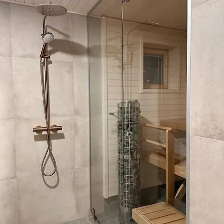 Lojhtu - With Private Sauna Appartamento *